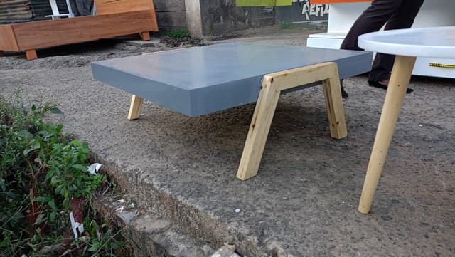 Center table